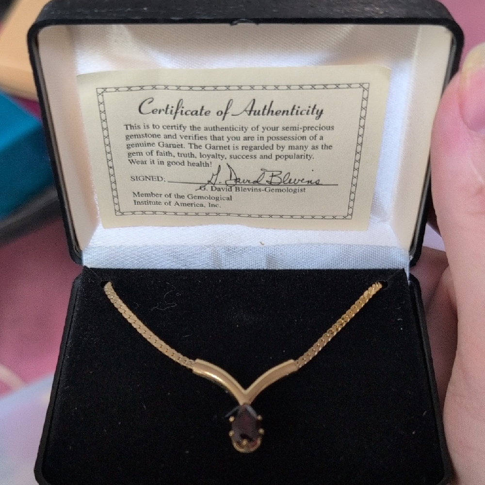 Gold Necklace with Garnet Pendant